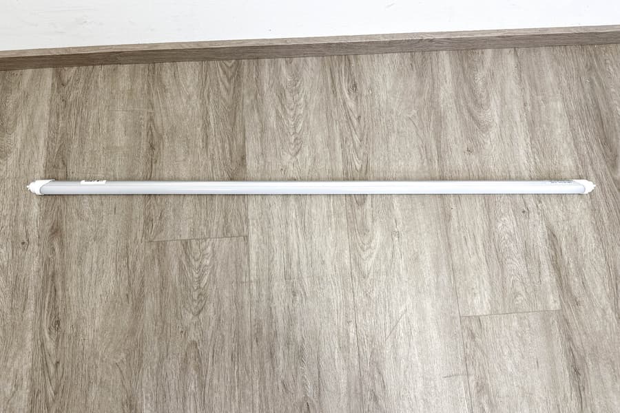 2 Leuchtstoffröhren, 20 Watt